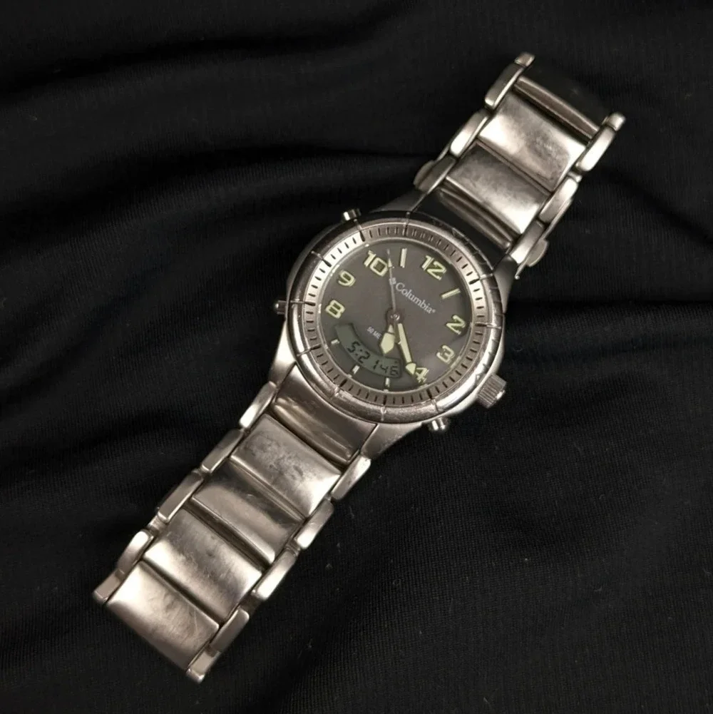 Vintage Columbia stainless steel quartz watch, analog digital, date, alarm, 50m